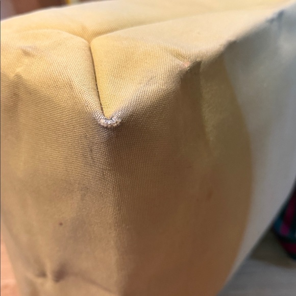 Authentic Vintage Gucci Sherry Line Tan Canvas Tote with Signature Straps - Picture 8 of 16